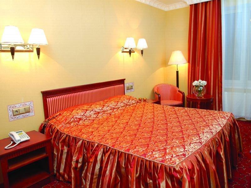 Royal Medical Cezar Hotel Truskavets Eksteriør billede