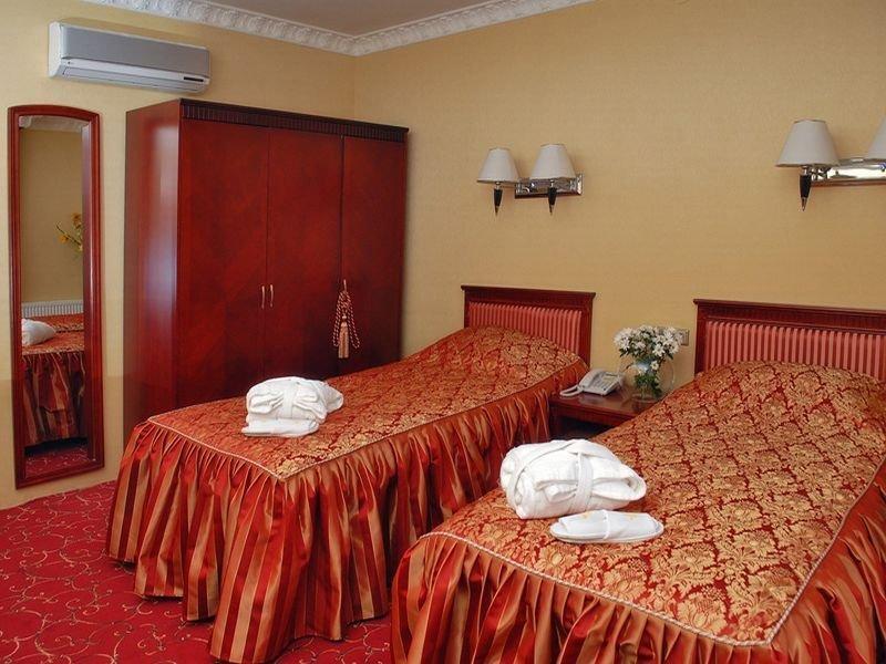 Royal Medical Cezar Hotel Truskavets Eksteriør billede
